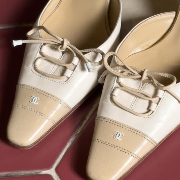 2003 샤넬 레이스업 뮬