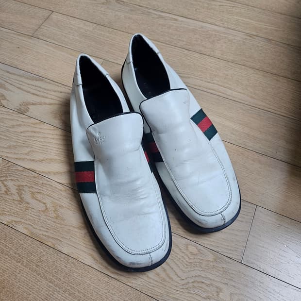 구찌정품 캐주얼화 255