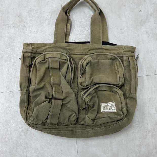•빈티지 밀리터리 멀티포켓 토트백