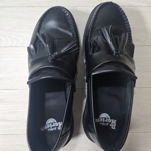 닥터마틴 아드리안 270