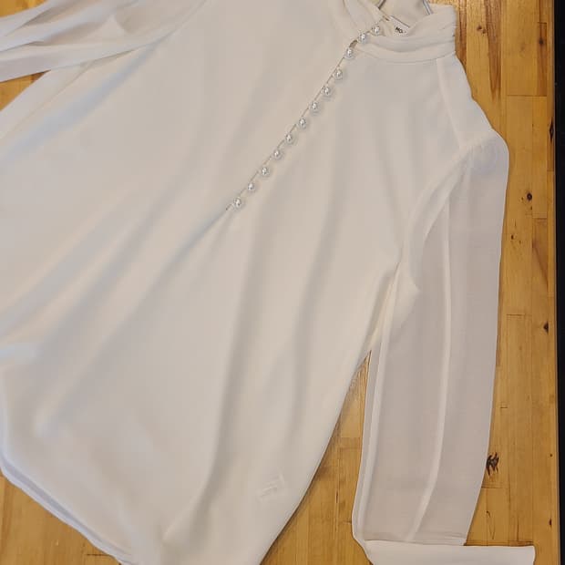 모조에스핀 블라우스 55