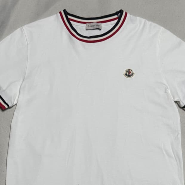 14A 몽클레어 삼선라인 반팔티