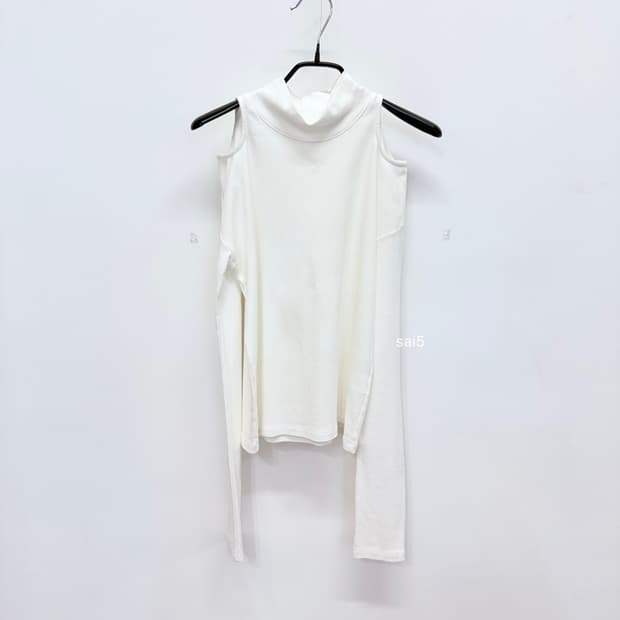 더오픈프로덕트 숄더트임 티