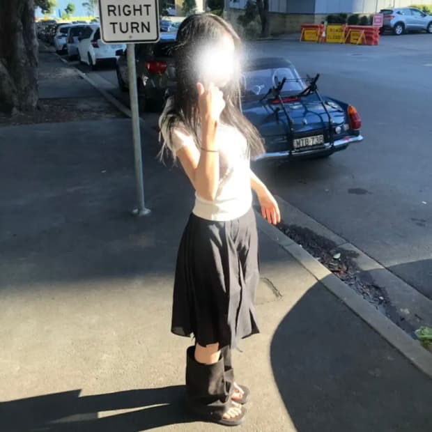 yue 브리즈 코튼 미디 스커트 치마 (블랙)