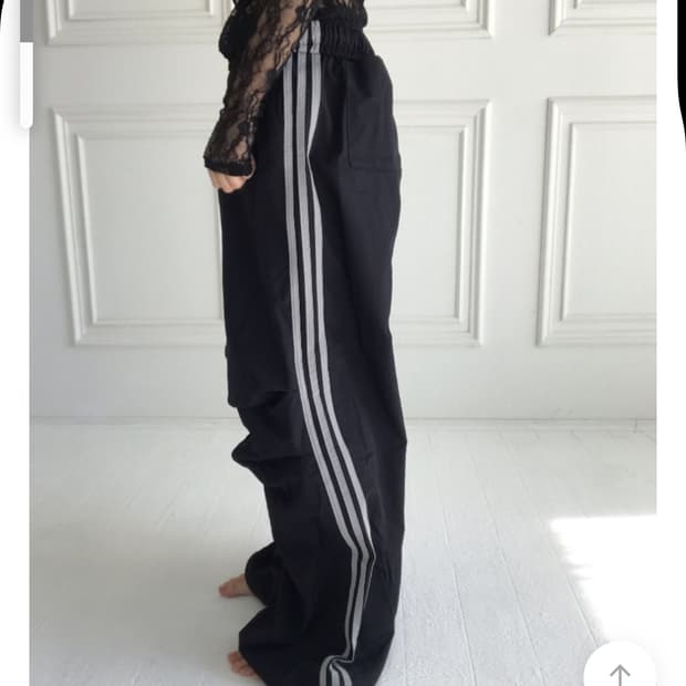 튜프티 파라수트 라인 팬츠 블랙