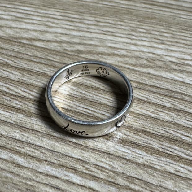 구찌 블라인드 포 러브 링(16호)