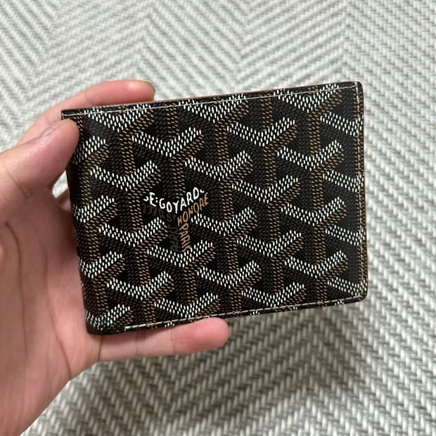 고야드 빅투아르 반지갑