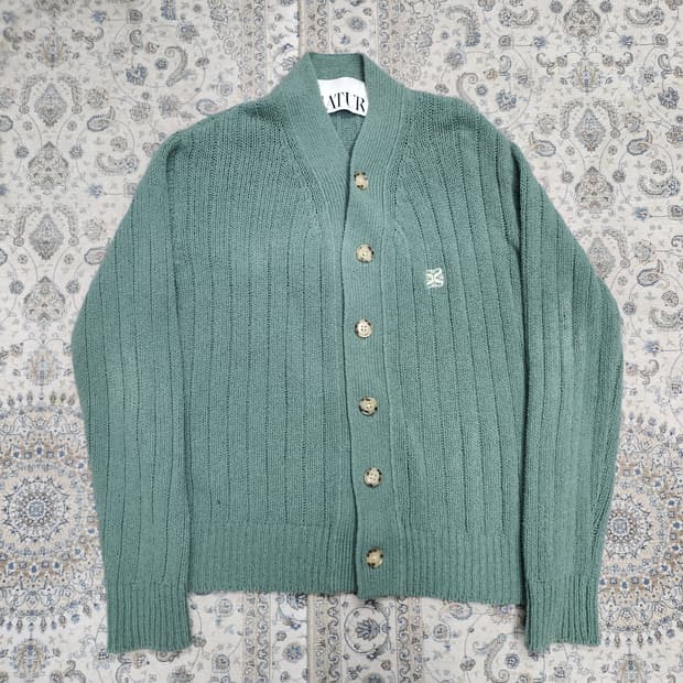 SATUR 세터 파로 오버사이즈 부클 가디건