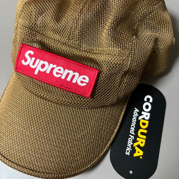 슈프림 메쉬 코듀라 캠프캡 샌드