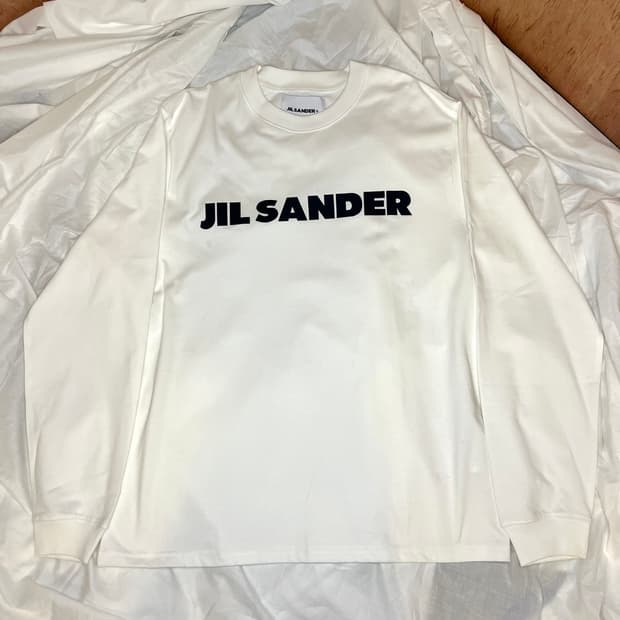 질샌더 로고 롱슬리브 티셔츠