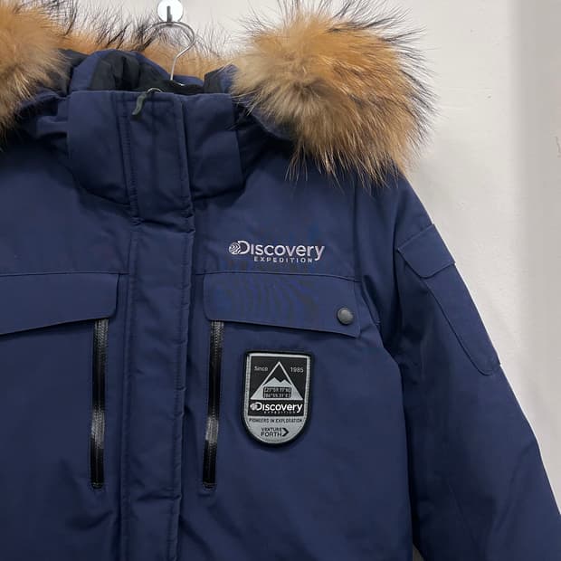 디스커버리 벤쳐포스 덕다운 패치 후드패딩