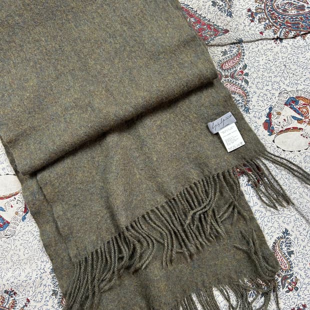 요지 야마모토 뿌르옴므 축융 울 머플러