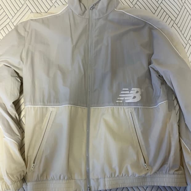 뉴발란스 스포츠 트레이닝, 러닝 바람막이