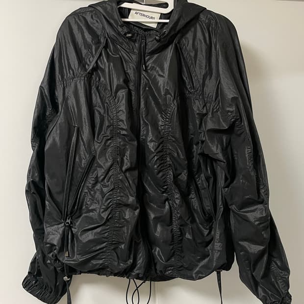 애프터아워즈 셔링 윈드브레이커 블랙