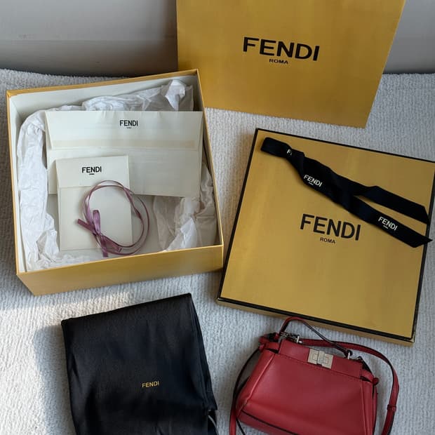 [정품+풀박+영수증] 펜디 마이크로 피카부백 오렌지 나파레더