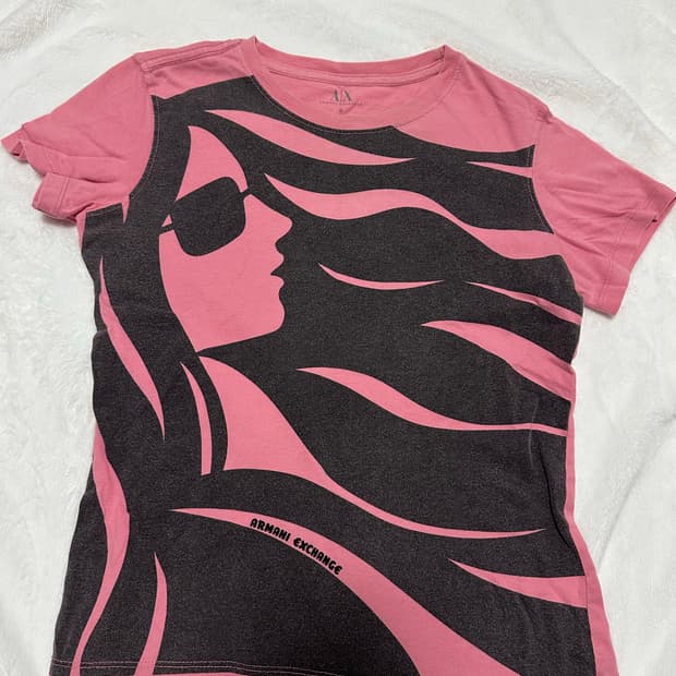 알마니 익스체인즈 반팔티