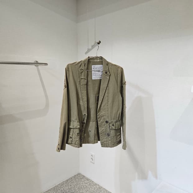 쟈딕앤볼테르 밀리터리 자켓