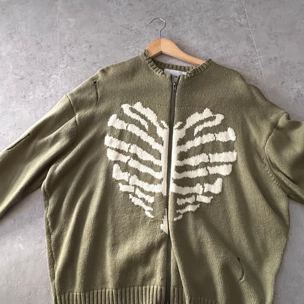 엑스톤즈니트 직업 카키