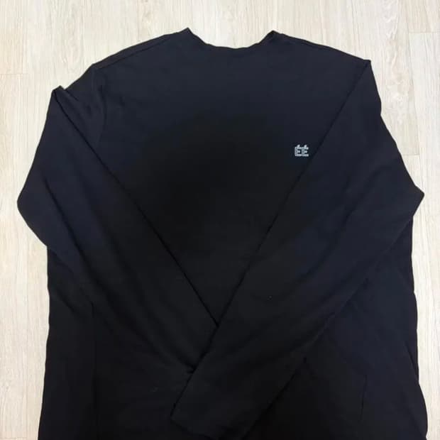 EE by 누마레 23aw 롱슬리브 L