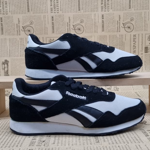 리복 로얄울트라 여성운동화240 