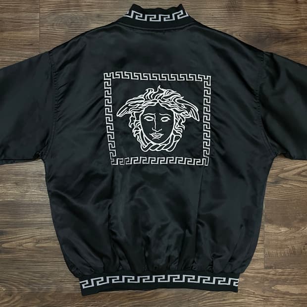 베르사체 진스 꾸뛰르 메두사 헤드 바시티 봄버 자켓 블랙