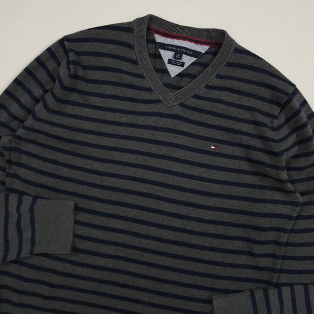 XL(105) 타미 힐피거 스트라이프 브이넥 니트