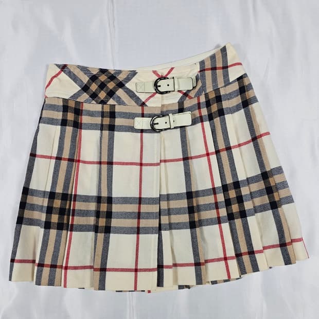 버버리블루라벨미니스커트