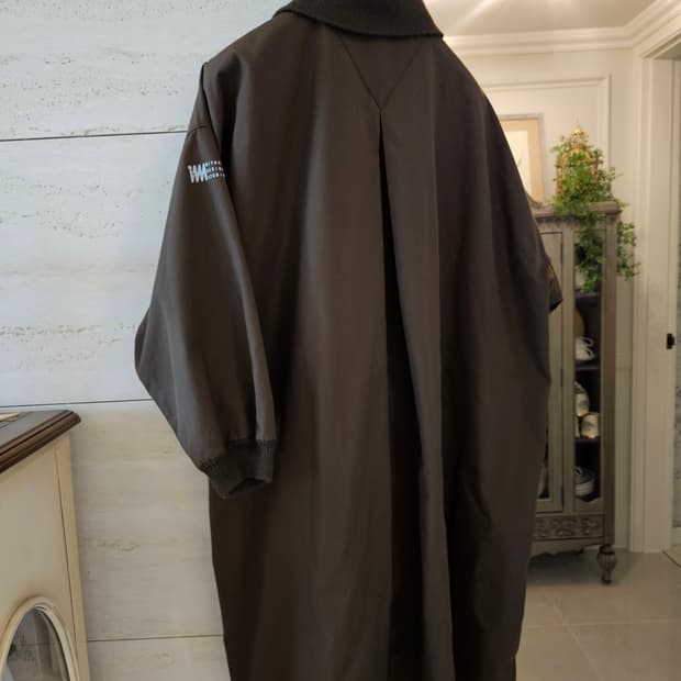 Im ISSEY MIYAKE 피쉬테일 코트