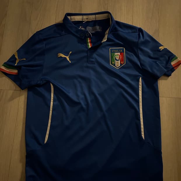 이탈리아 슬림핏 반팔티 S