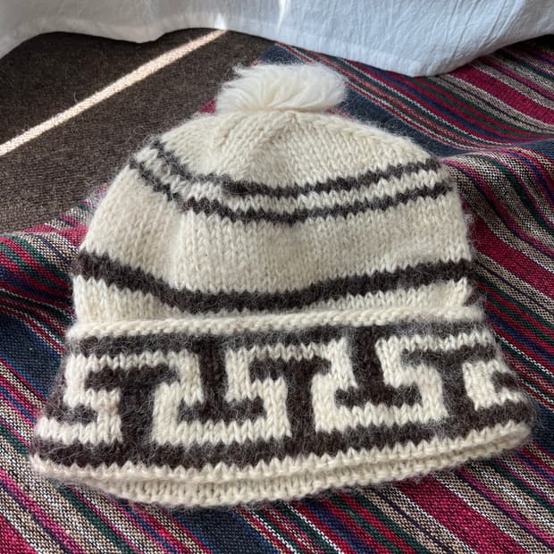 Vintage 코위찬 울니트 방울 모자 