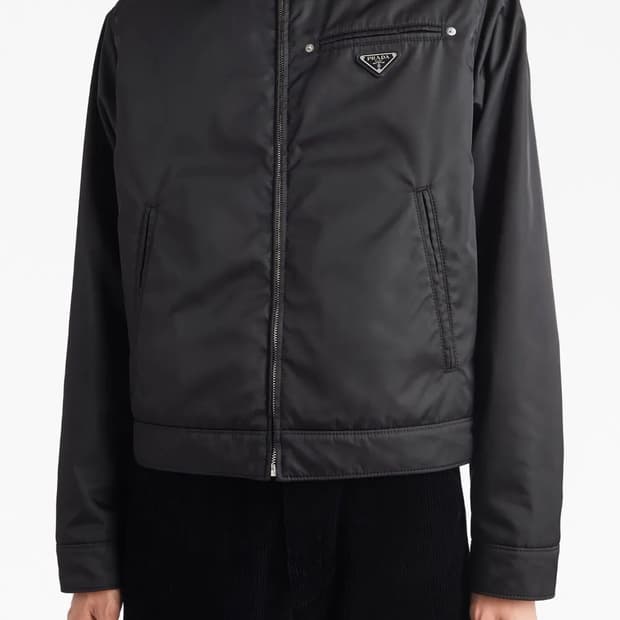 Prada AW23 SGC280 리나일론 자켓
