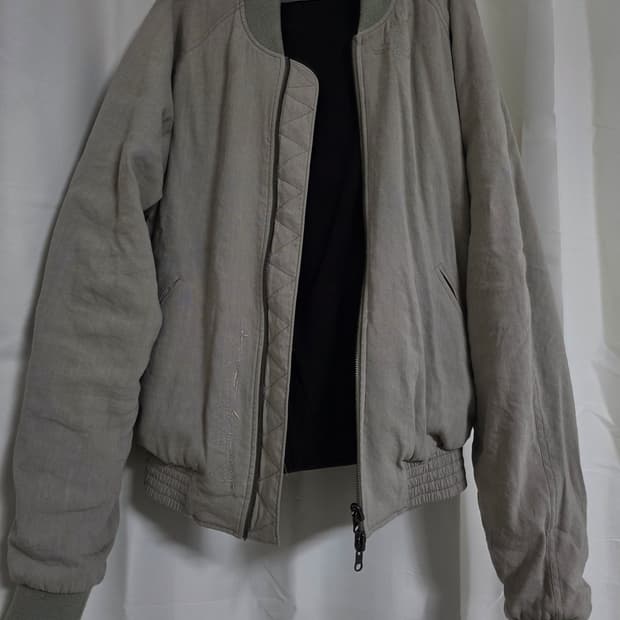 [4] 23FW HYEIN SEO 봄버자켓 아이보리 컬러