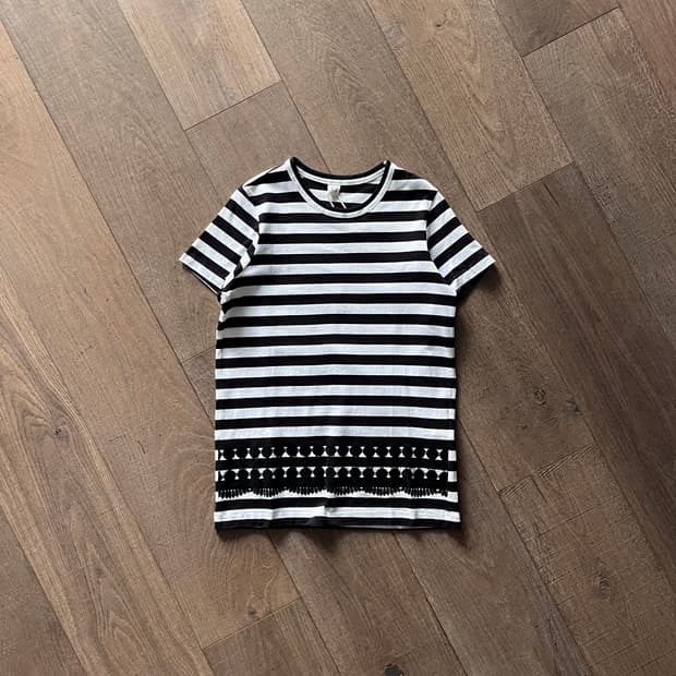 Velour Pattern Stripe Half T