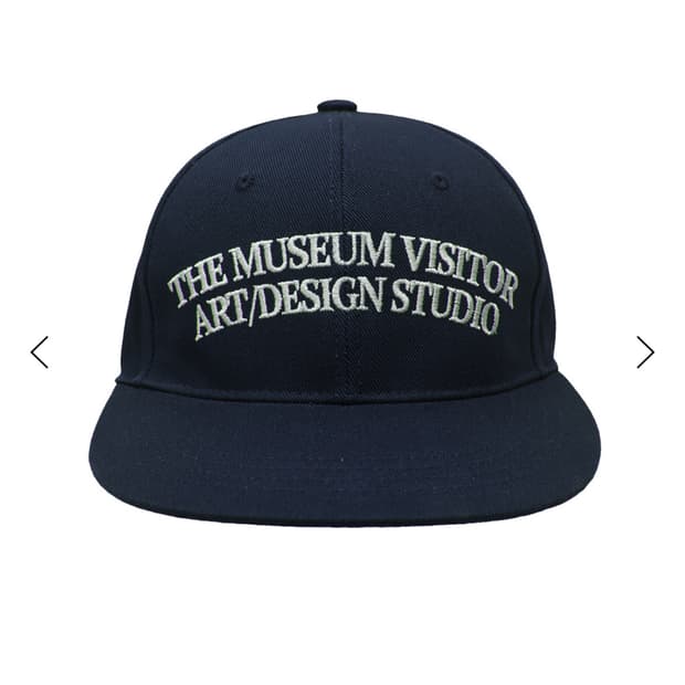 더뮤지엄비지터 래빗 캡 모자