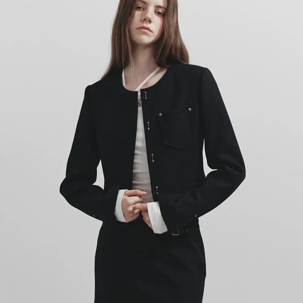 레이브 Round-neck Twill Jacket in Black VW5