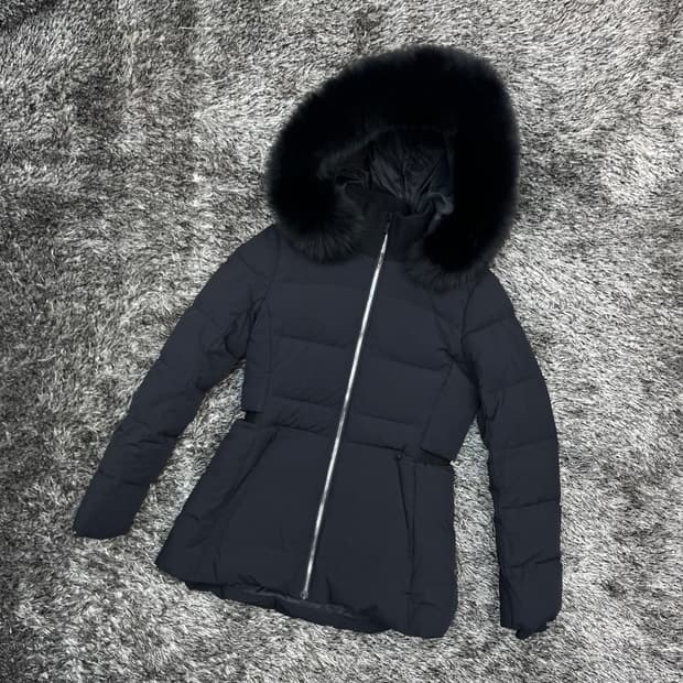 빈폴 여성 폭스털 구스다운 패딩 자켓(85)