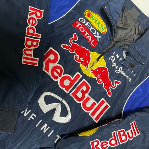 레드불 레이싱 자켓