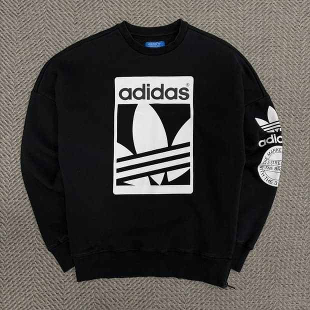 아디다스 로고프린팅 맨투맨 v1332