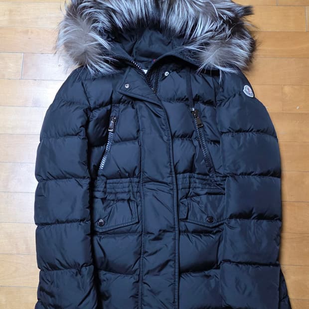 [0,새상품급]몽클레어 아프로티 실버폭스퍼 블랙