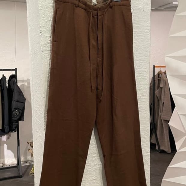 오라리 17aw 울 팬츠 브라운
