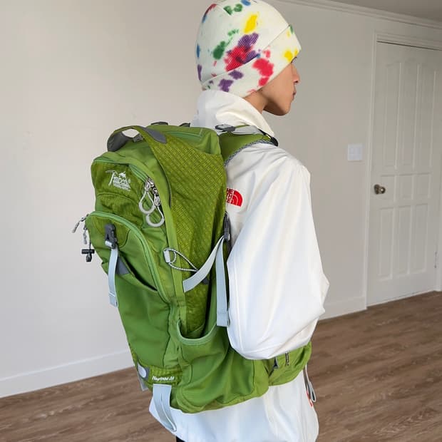 Timberline 냅튠 35L 라임 트래킹 백팩