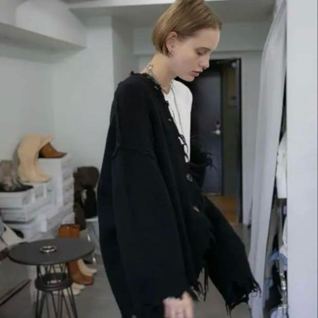 F) perverze 퍼버즈 크래시 니트 가디건