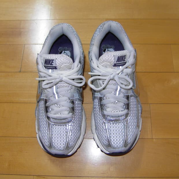 나이키 줌 보메로 5 실버