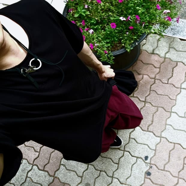 앵글런 Long Tuck Wing ballon Pants - 버건디