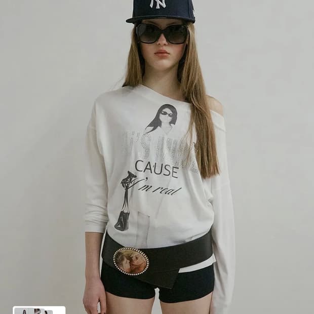 스컬프터 urban muse tee white