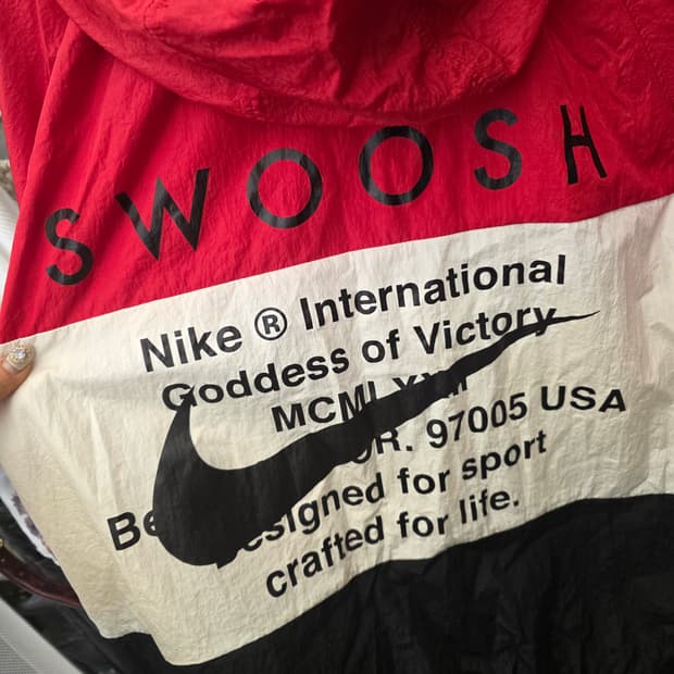 나이키 더블스우시 바람막이 XXL 110