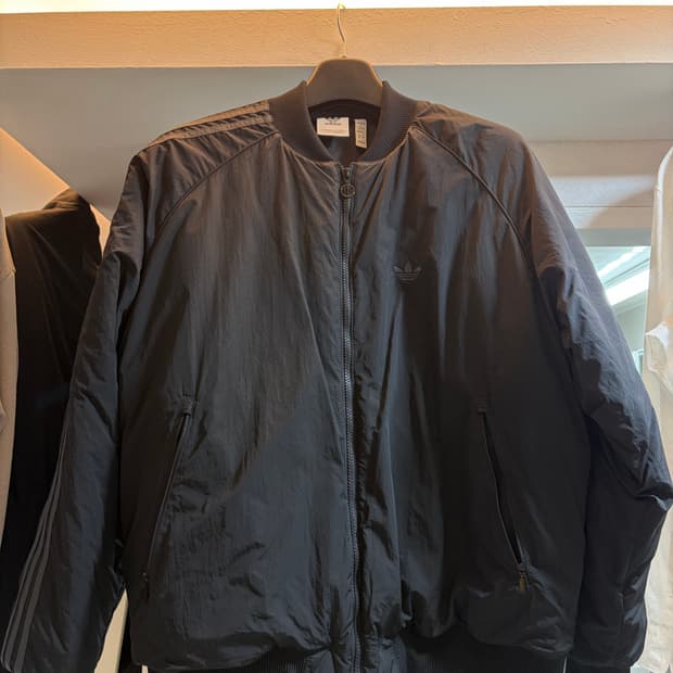 아디다스 오리지널스 패션 오버사이즈 봄버 자켓 JC7546 Black