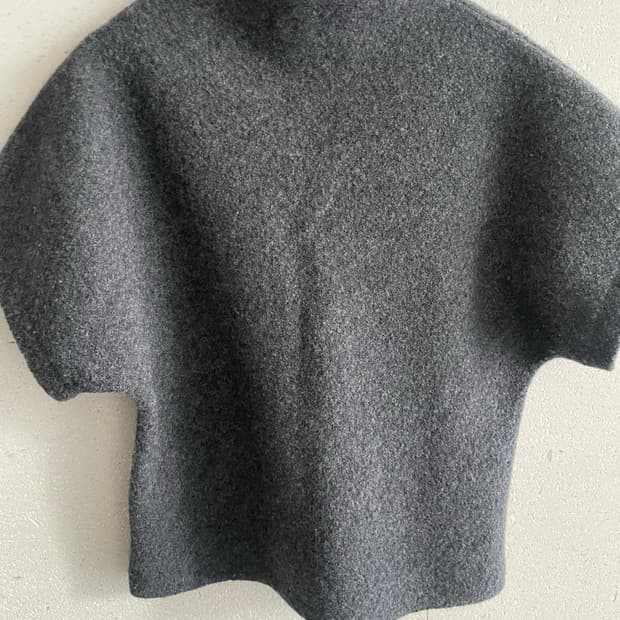 베르소 하이넥 탑