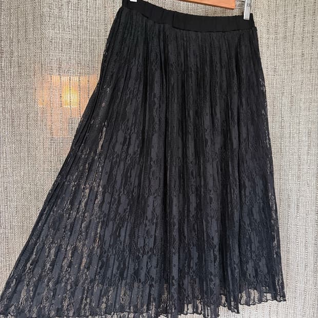 lace pleats skirt
