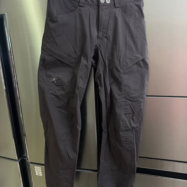 아크테릭스 람파트 카고 팬츠 구형